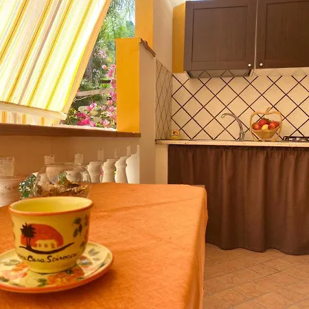 Casa Scirocco بيت للعطل تروبيا