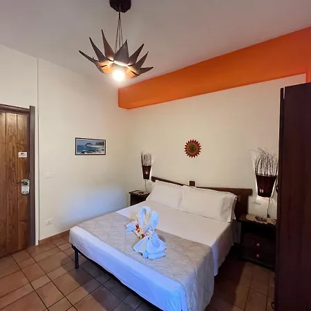 Casa Scirocco تروبيا