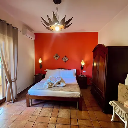 Casa Scirocco تروبيا