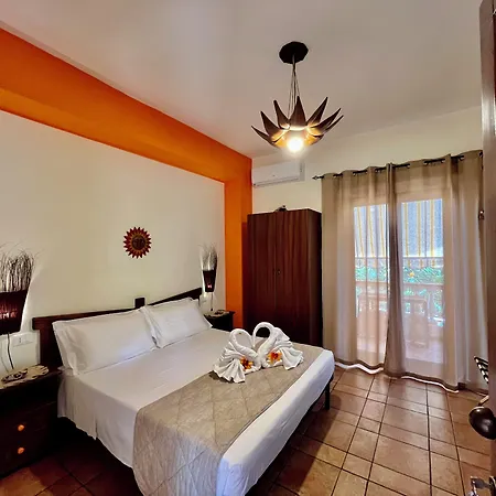 Casa Scirocco تروبيا